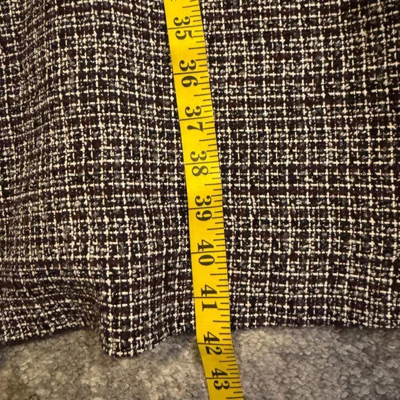 Banana Republic Black and White Tweed Midi Dress - Picture 7 of 7